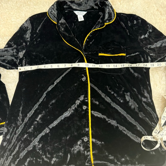 Sofia Intimates by Sofia Vergara Women's Crushed Velvet Pajama Set Black Sz M - Picture 5 of 12